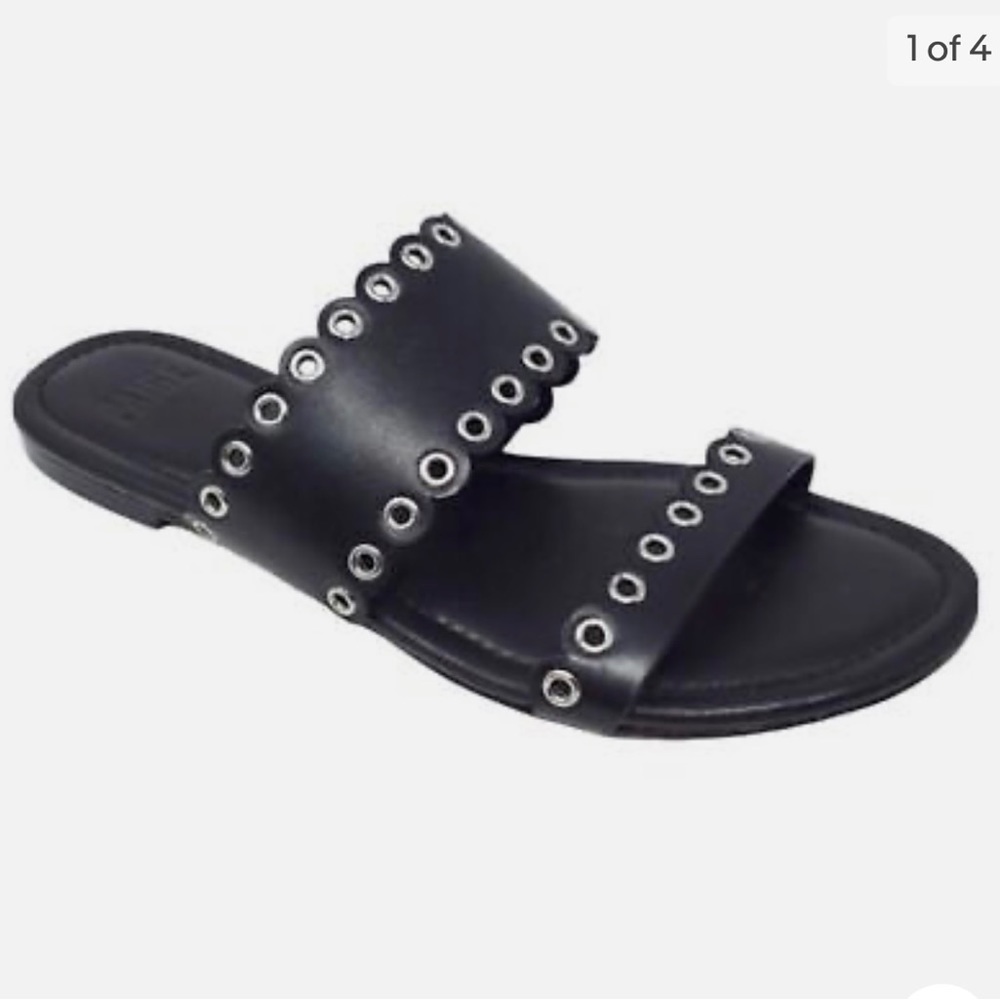 Paige Devyn black scalloped grommet slides, size 10